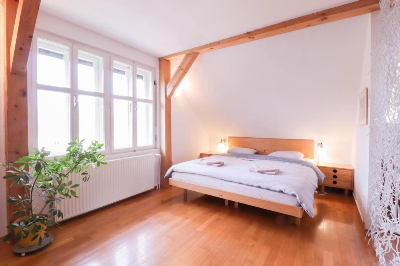 Apartment In The Heart Of Bled With Views Екстериор снимка
